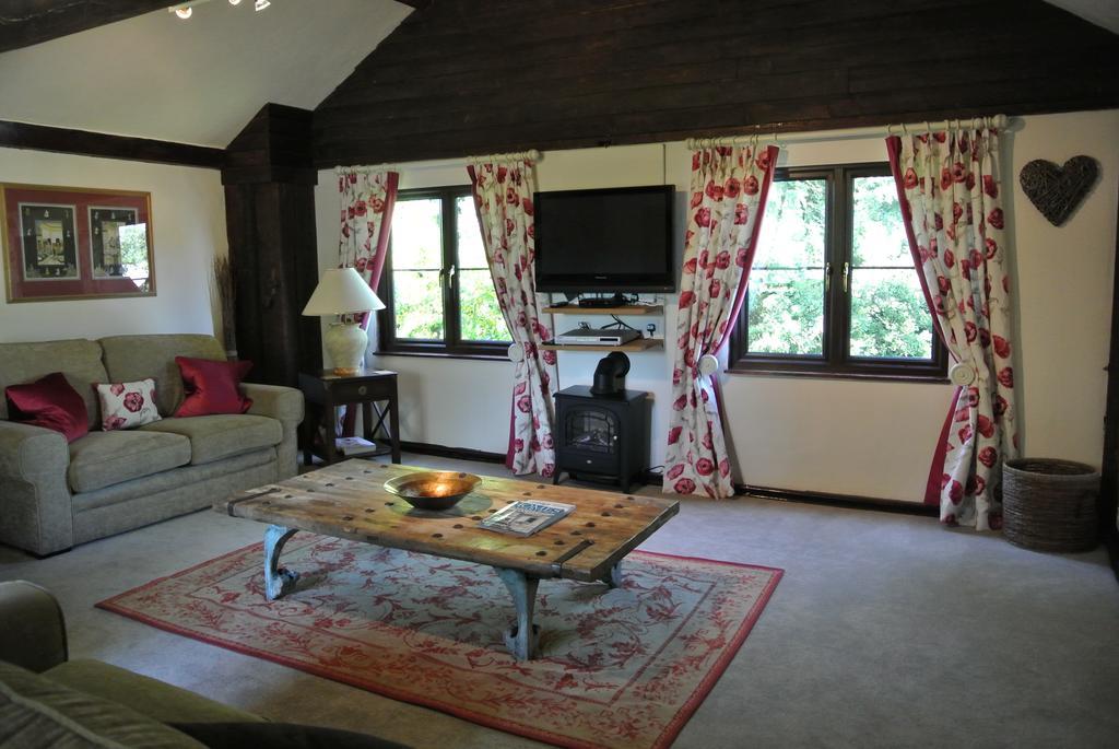 Frith Farm House Cottages Newnham  Szoba fotó