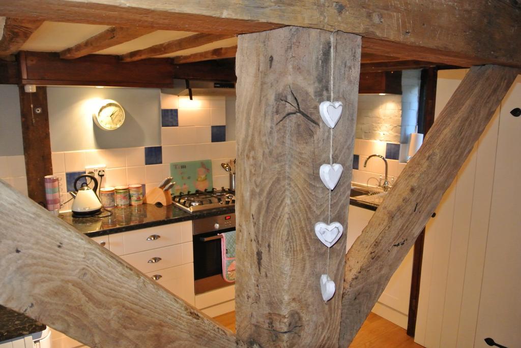 Frith Farm House Cottages Newnham  Szoba fotó